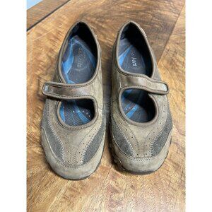 Women’s Size 9 39.5 Skechers Compulsions Hitchhiker Brown Leather Mesh Mary Jane